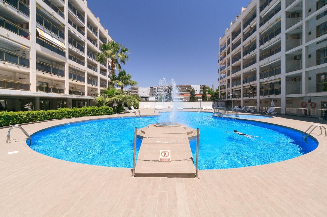 Uhc Michelangelo Apartments Salou Ngoại thất bức ảnh