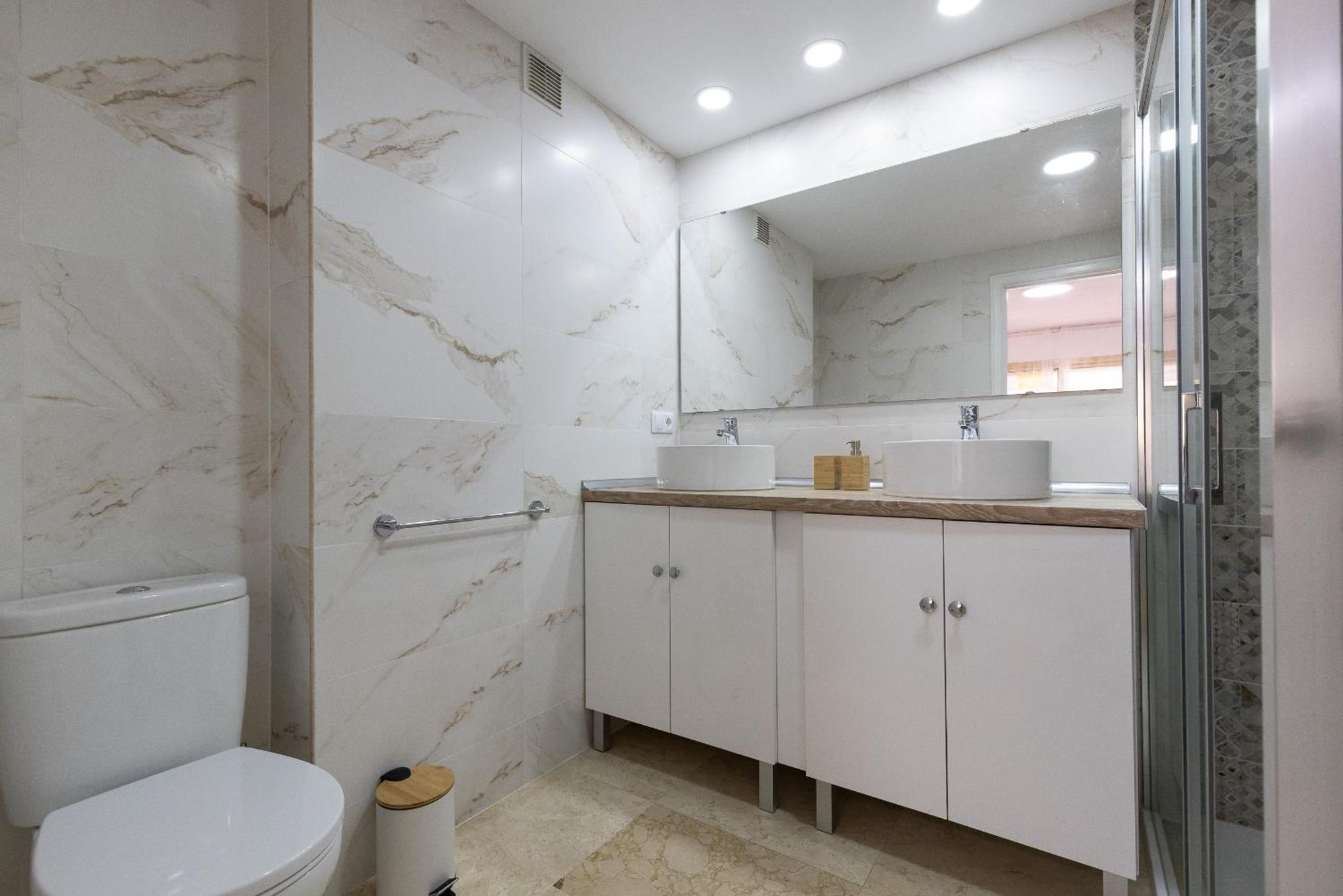 Uhc Michelangelo Apartments Salou Phòng bức ảnh