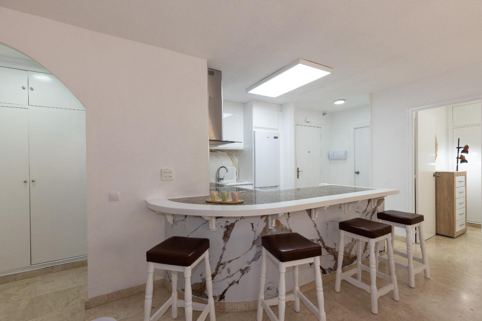Uhc Michelangelo Apartments Salou Phòng bức ảnh